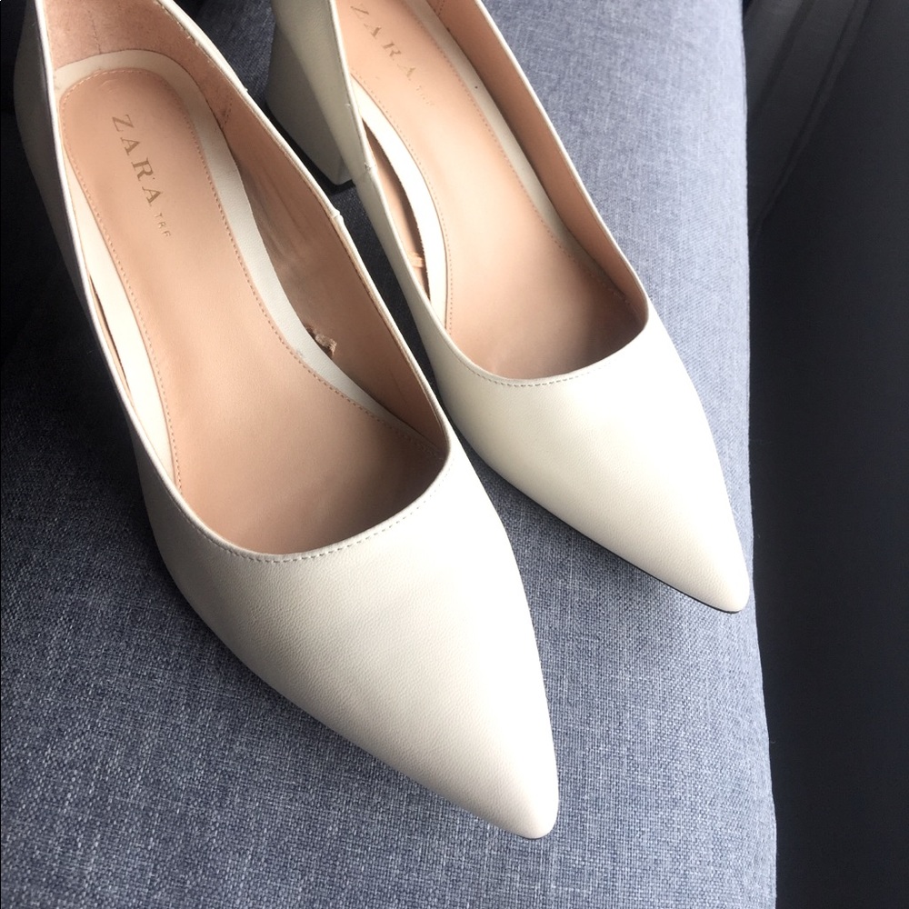 Zara Pointy Block Heel Shoes